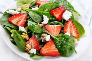 Spinach and Strawberry Salad