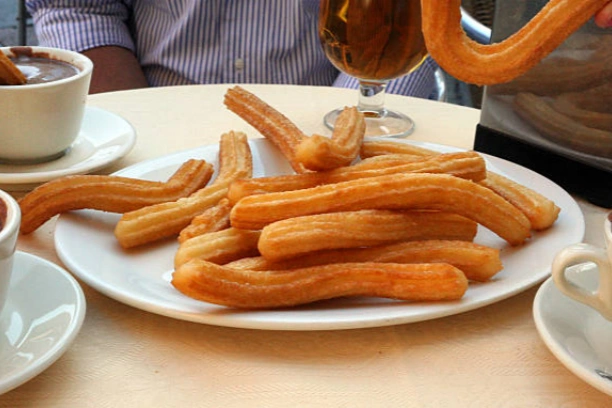 Churros con Chocolate